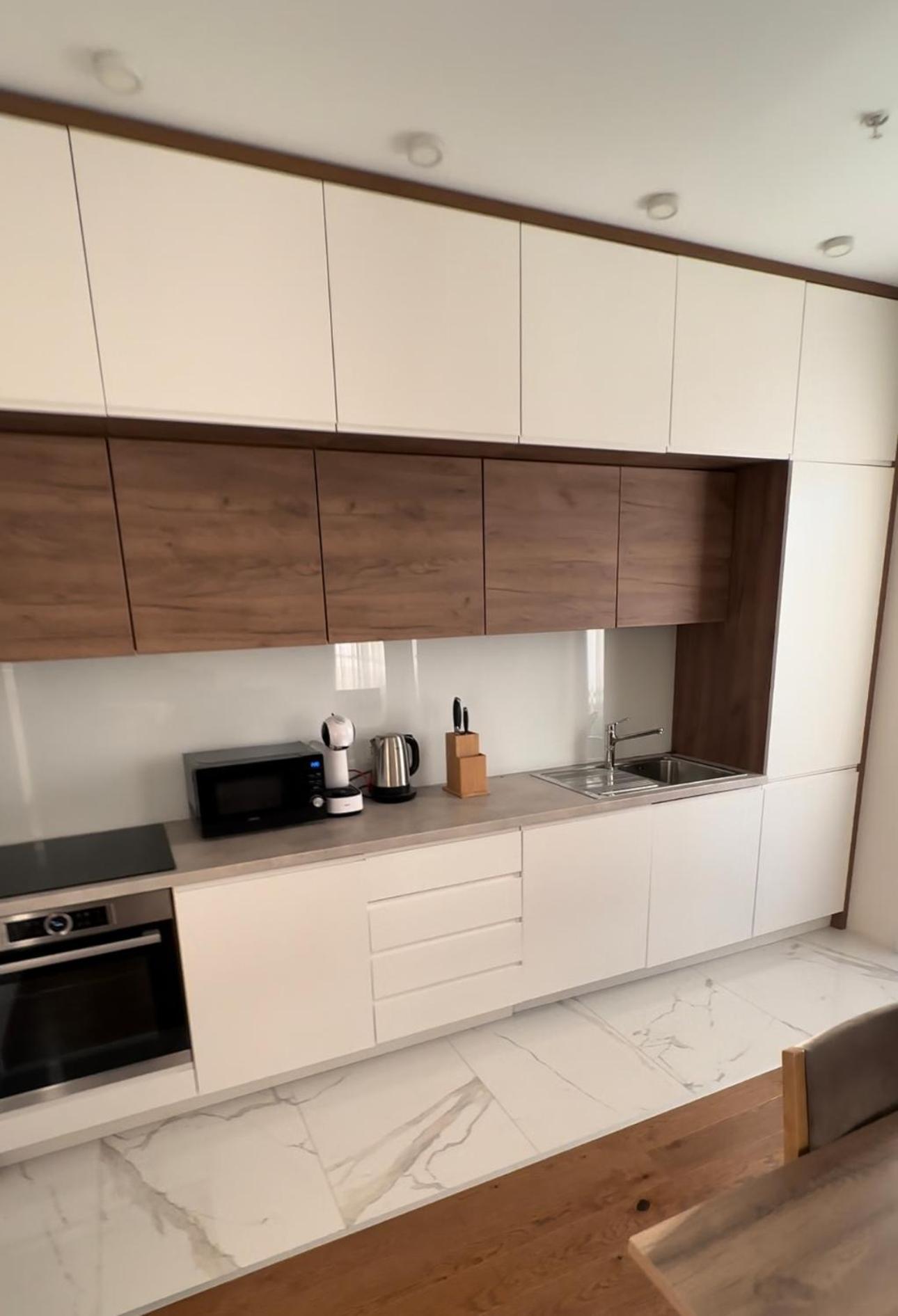 Harmonia Sunset Apartment บุดวา ภายนอก รูปภาพ
