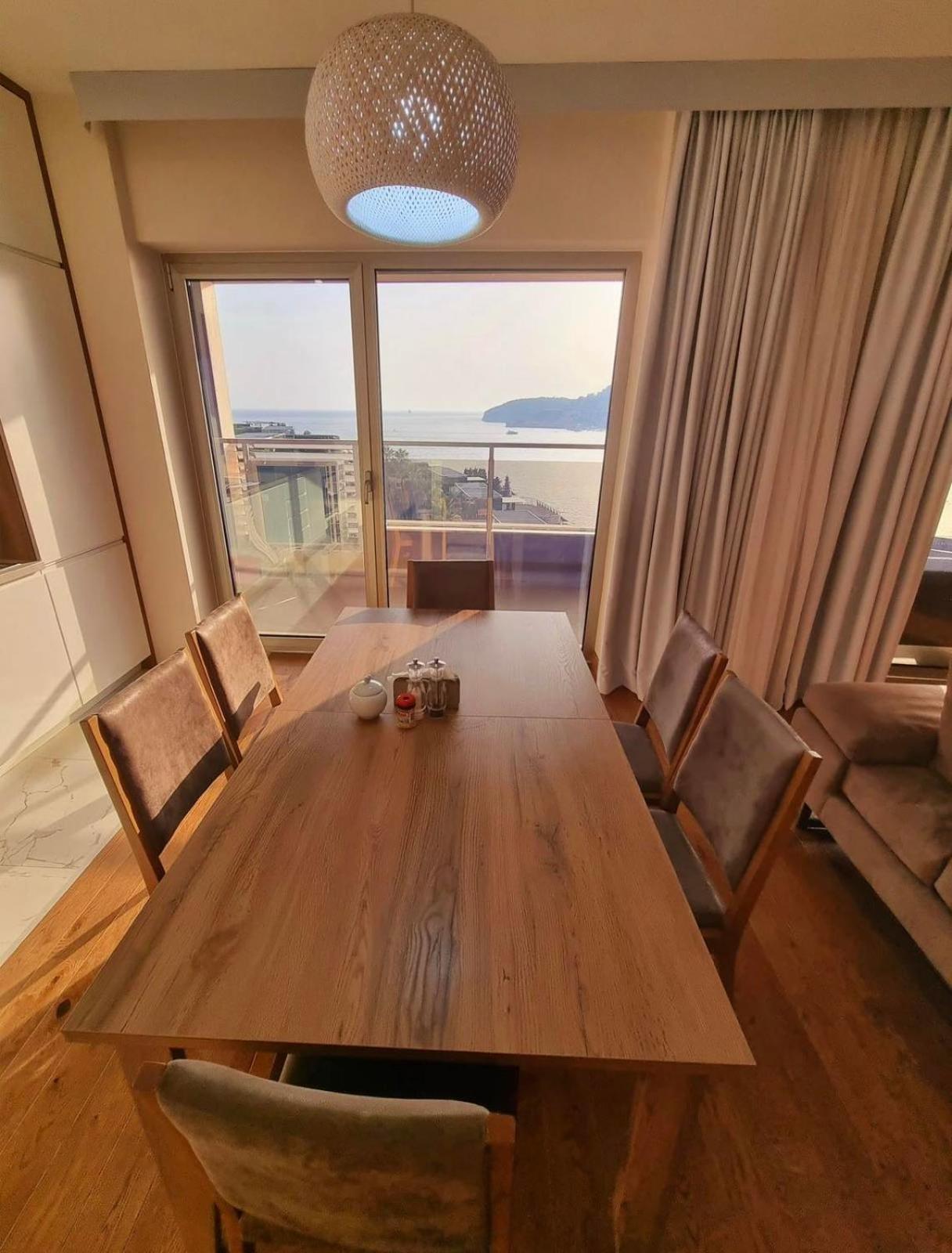 Harmonia Sunset Apartment บุดวา ภายนอก รูปภาพ
